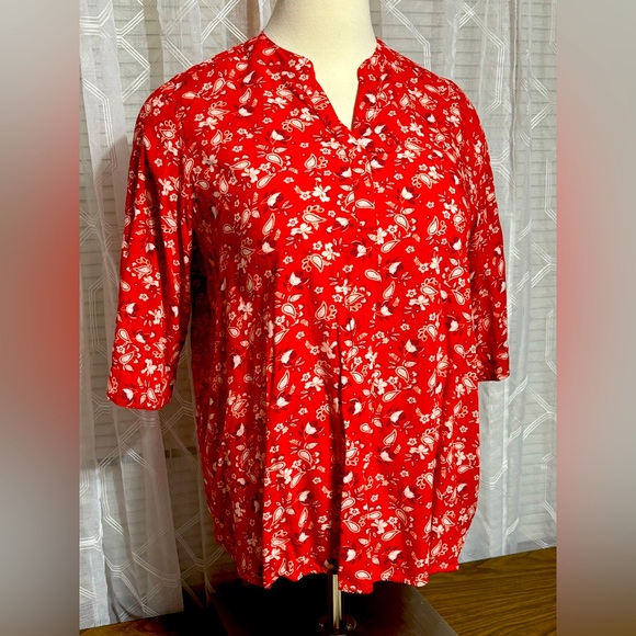 Woman Within Tops - Woman Within 22/24 1X Floral Red Top 3/4 L sleeves button at cuff 30”L 24” p2p